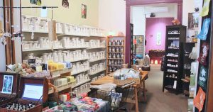 À propos de l'Alchimiste en Herbe - Herboristerie et produits naturels à Montréal